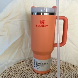Stanley The Flowstate Quencher H2.0 Tumbler